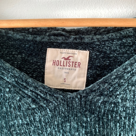Hollister Forest Green Chenille Sweater - Picture 3 of 3